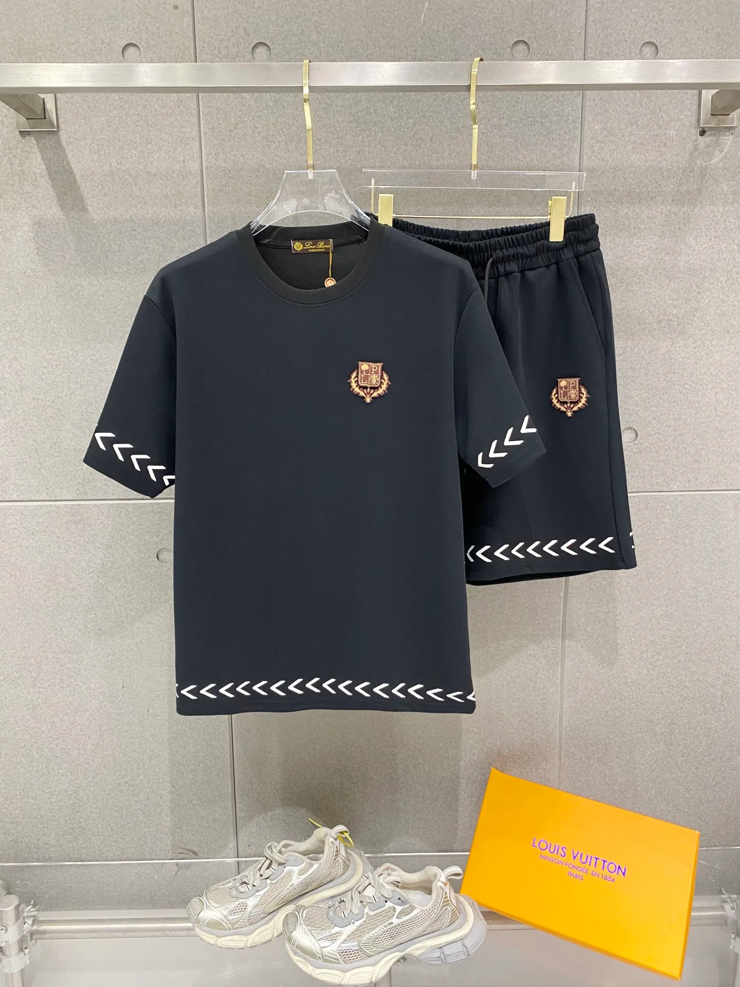Loro Piana Lss New Arrival ，Premium ！ Breathable ， ， ， Quality。 ！ ， ！Sizes：M-3XL